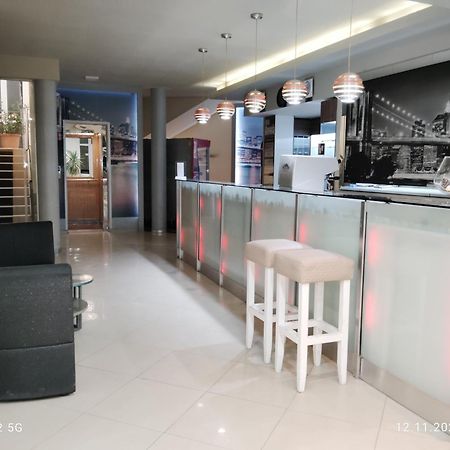 Danita Apartments & Diva Restaurant Bbq&Pool Bar Varna Extérieur photo