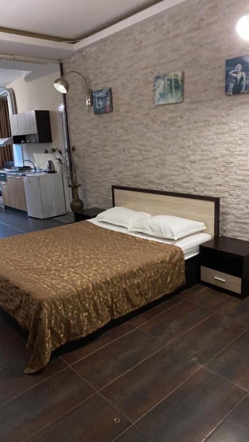 Danita Apartments & Diva Restaurant Bbq&Pool Bar Varna Extérieur photo